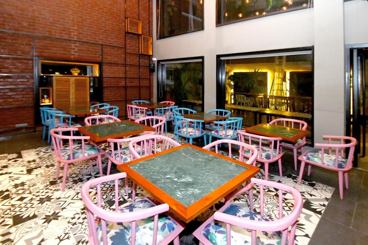 Hotel Yulia- Le Amour Inn Dźajpur Zewnętrze zdjęcie