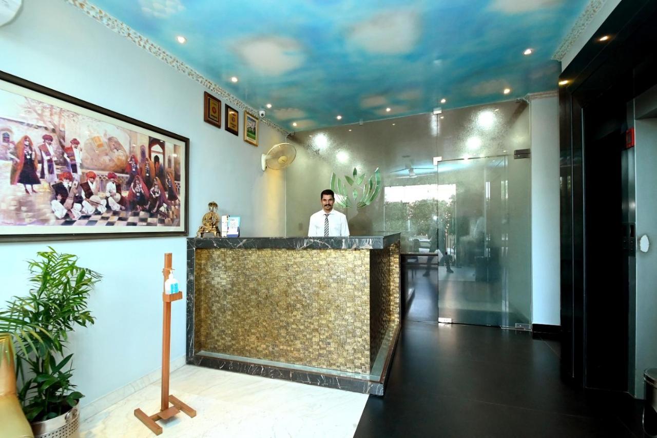 Hotel Yulia- Le Amour Inn Dźajpur Zewnętrze zdjęcie