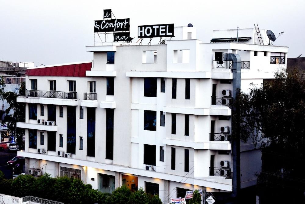 Hotel Yulia- Le Amour Inn Dźajpur Zewnętrze zdjęcie
