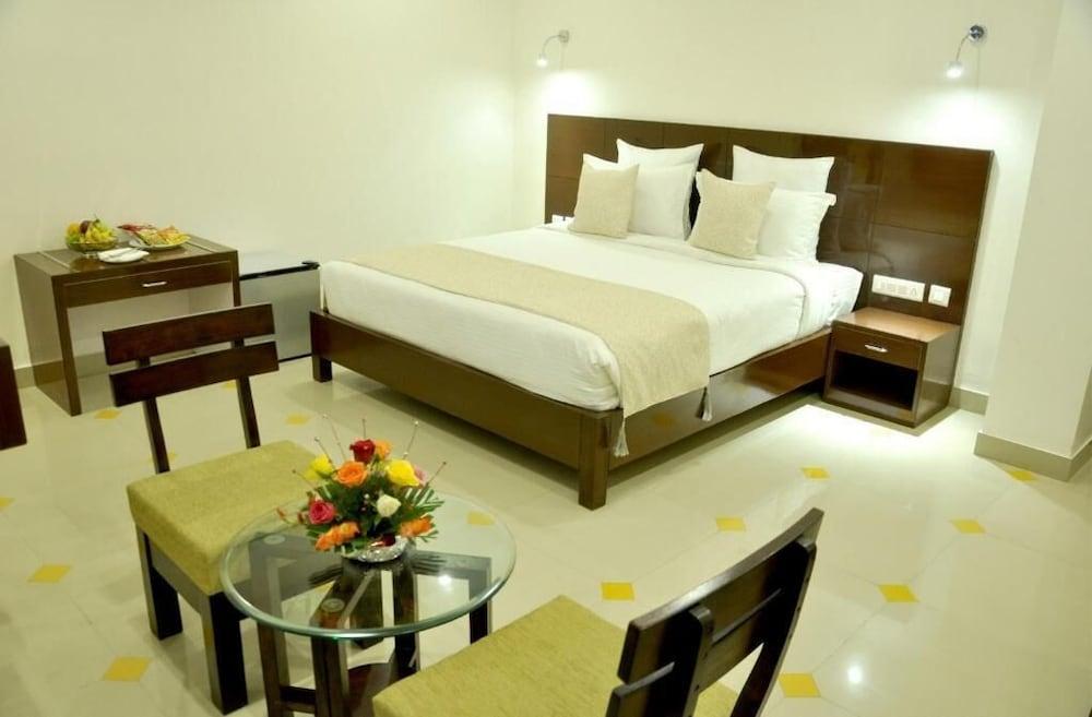 Hotel Yulia- Le Amour Inn Dźajpur Zewnętrze zdjęcie