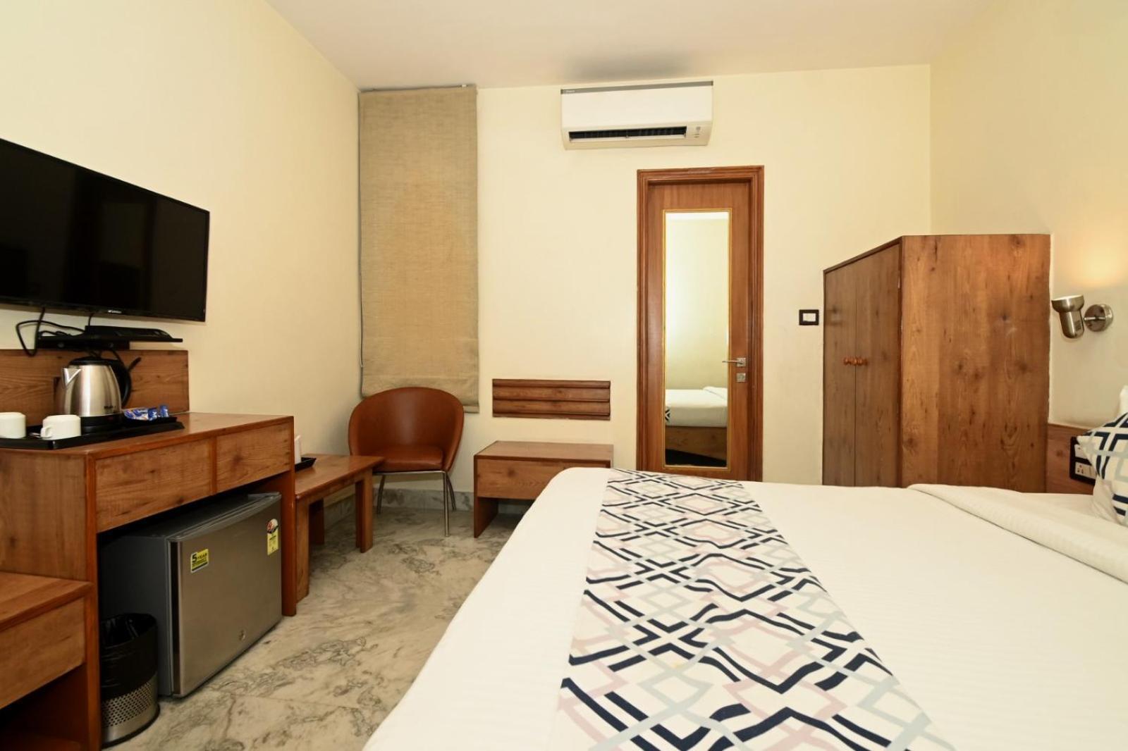 Hotel Yulia- Le Amour Inn Dźajpur Zewnętrze zdjęcie